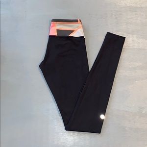 REVERSIBLE LULULEMON LONG PANT SIZE 2